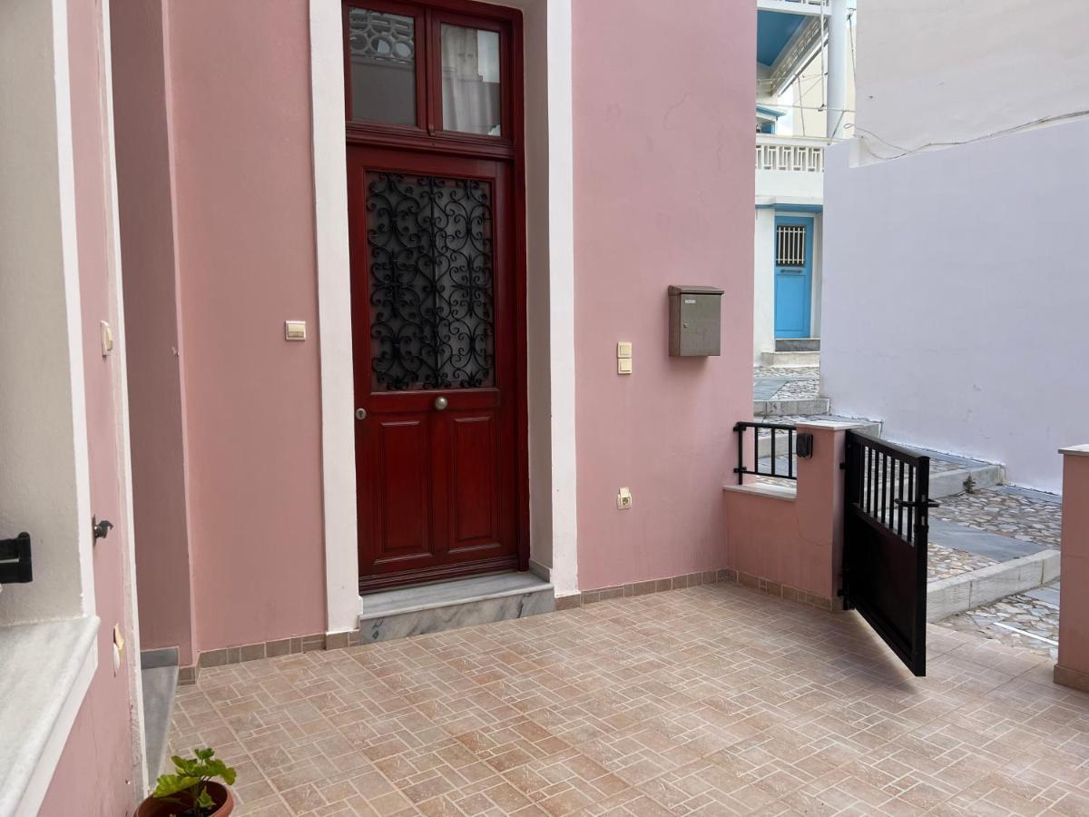 Ermoupoli, Syros City Apartments ภายนอก รูปภาพ