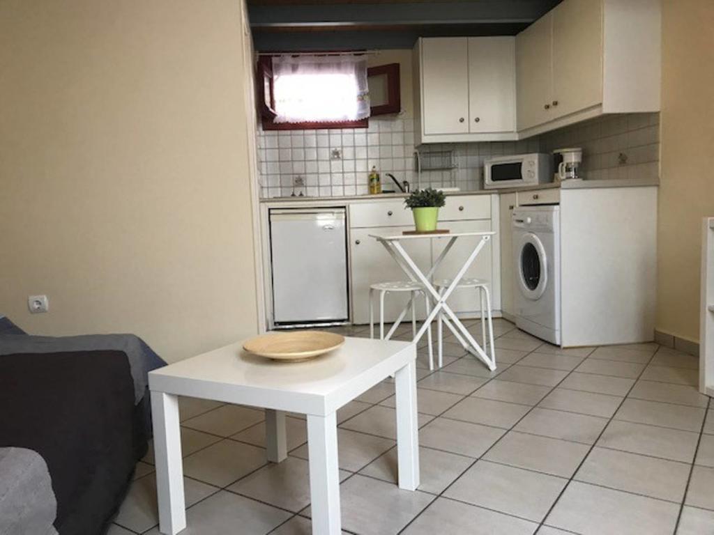 Ermoupoli, Syros City Apartments ภายนอก รูปภาพ
